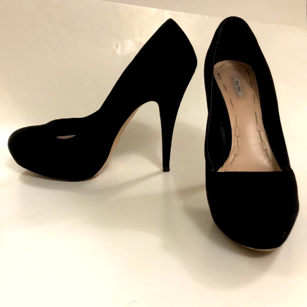 Miu Miu 41 High Heel Black Suede shoe pump platform all leather Excellent Condit